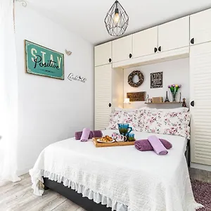 Tomic Guest house