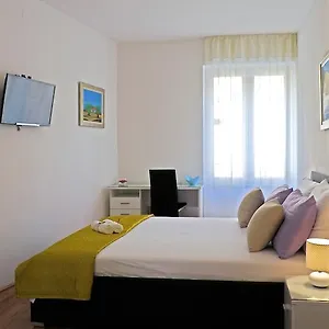 A&m And Guest house