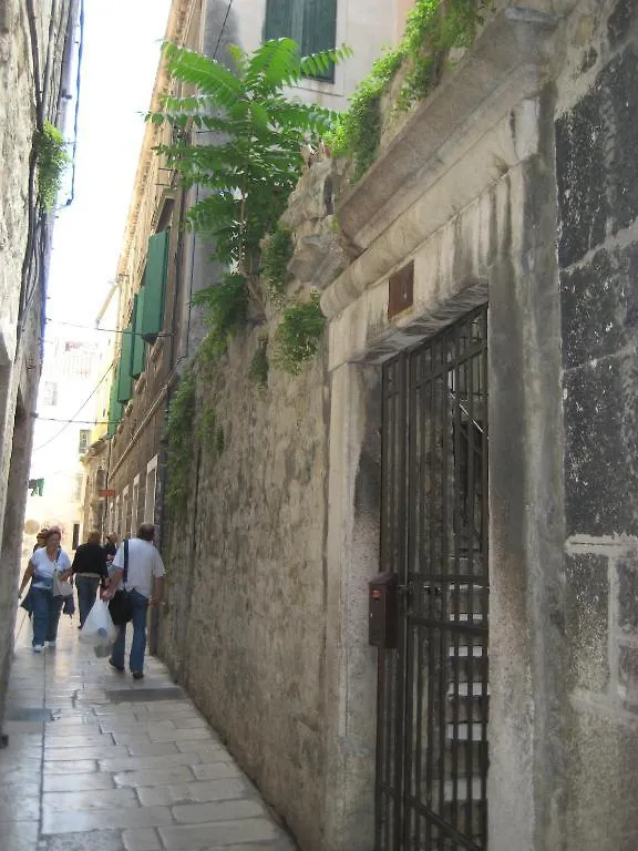 Julije Rooms Split