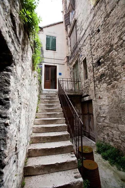*** Gasthof Julije Rooms Split Kroatien